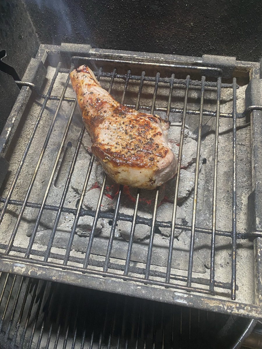 BBQ Hound tweet media