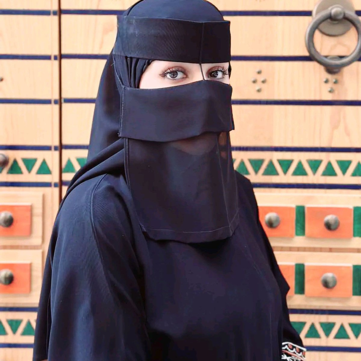 اطلب منكم الفزعه تكفون 
تنشيط حسابي