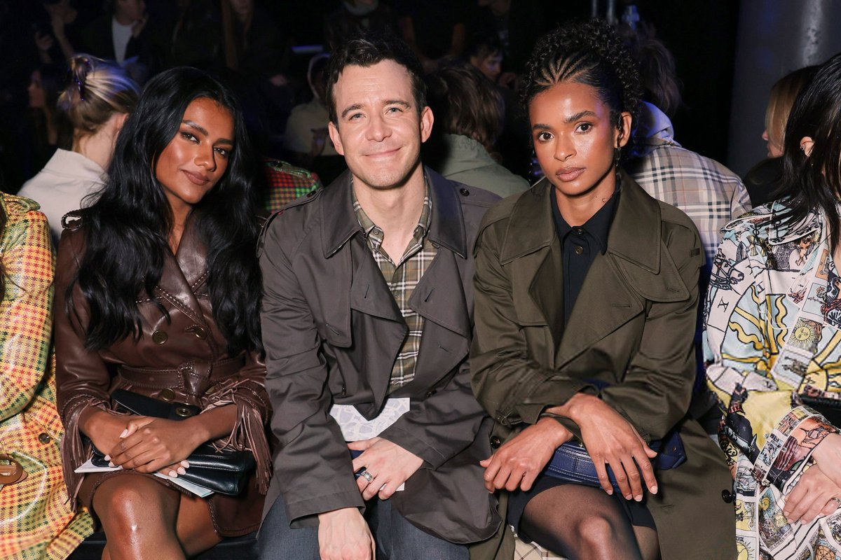 tlukethompson's tweet photo. Luke Thompson, Simone Ashley and Ramla Ali at the Burberry Winter 2026 Show. https://t.co/Eejooc4ls7