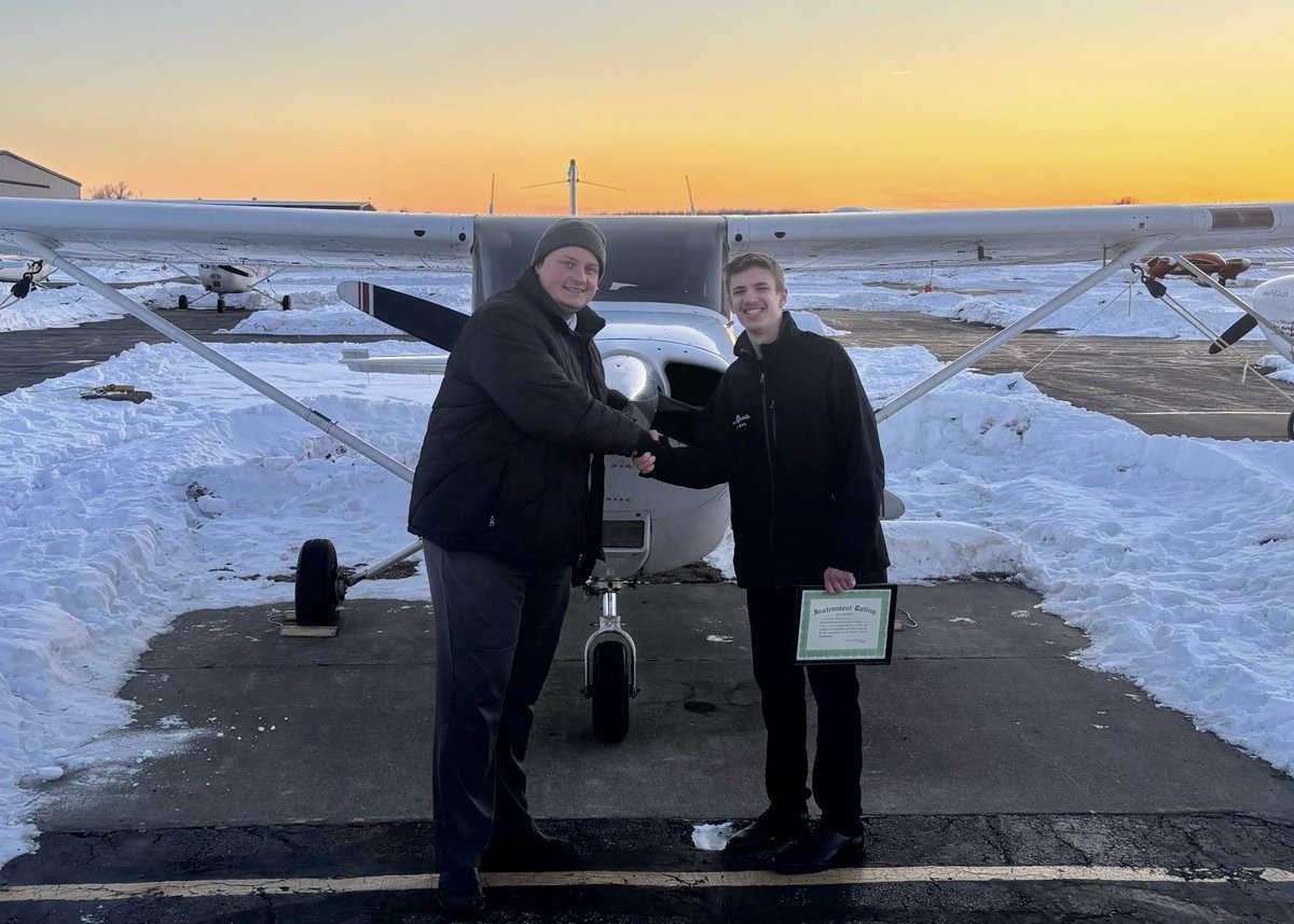 UCC Aviation tweet media