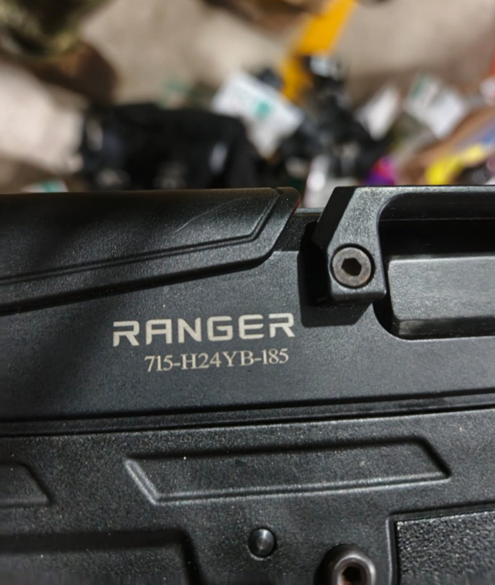 🚨¡RED DELICTIVA DELINCUENCIAL ES DESMANTELADA EN NARANJAL!🚨

Dos peligrosos delincuentes aprehendidos y arsenal decomisado.💪

➡️Una red delictiva fue desmantelada tras la aprehensión de dos peligrosos delincuentes y el decomiso de un importante arsenal de armas y municiones