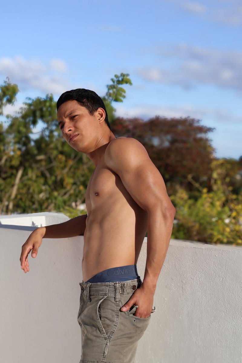 _Wilsonchacon's tweet photo. Hellowww https://t.co/jg0MAajIgi