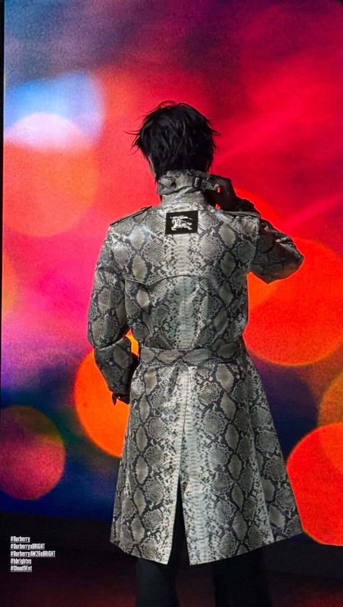 Front & Back BRIGHT LFW 2026 #Burberry #BurberryxBRIGHT