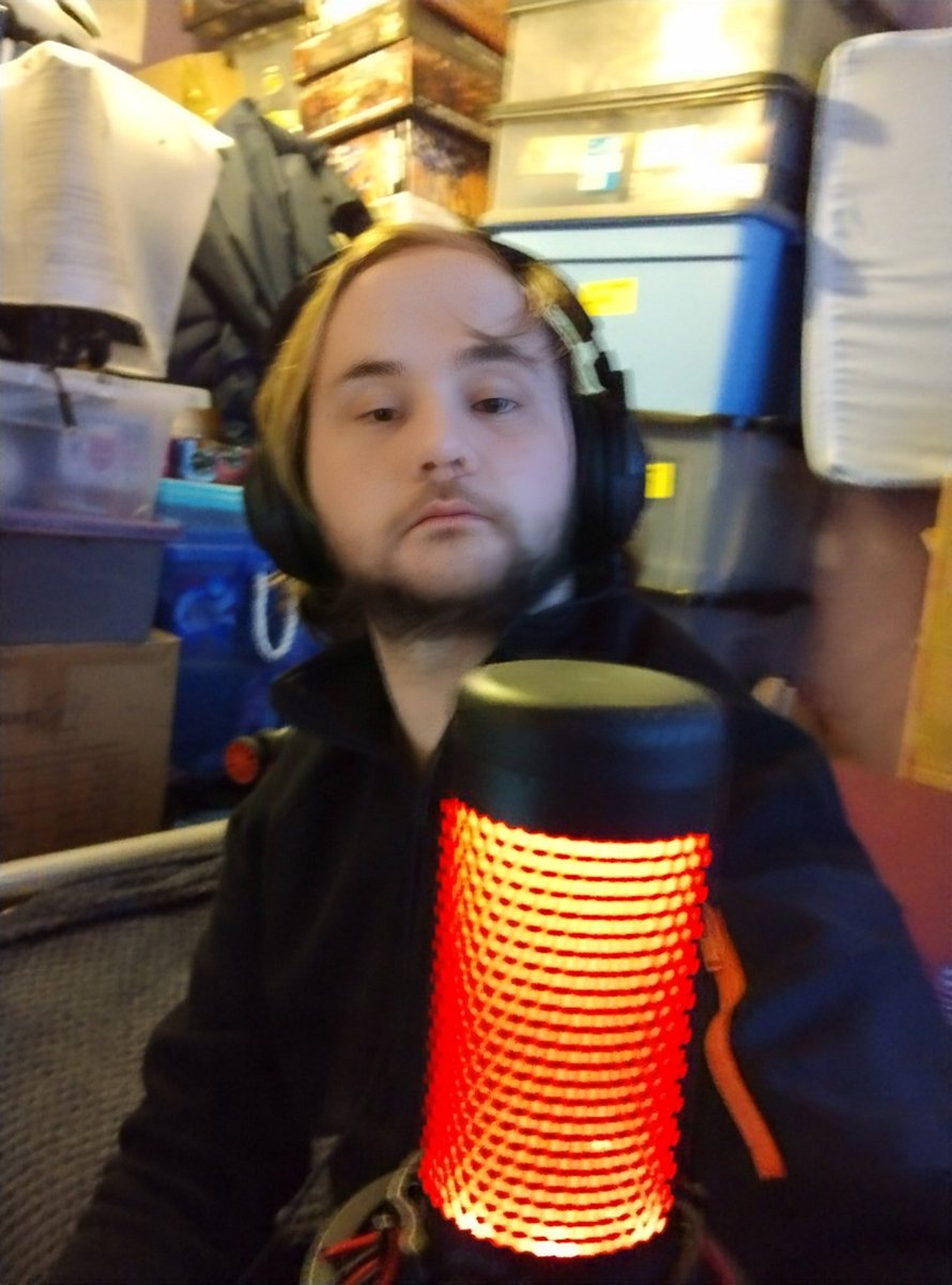 QRT with yourself and your favourite #pokemon30 logo