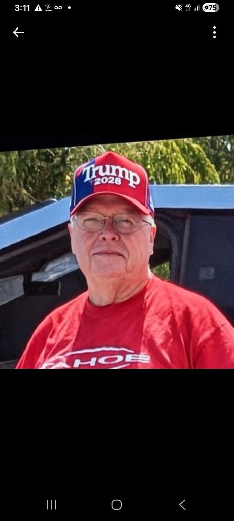 trobin14's tweet photo. @RickBoyd1171 @Elf202830 @hashjenni This is the face of a pedo we see you and know what you are pedo https://t.co/DPVv4QLuj2