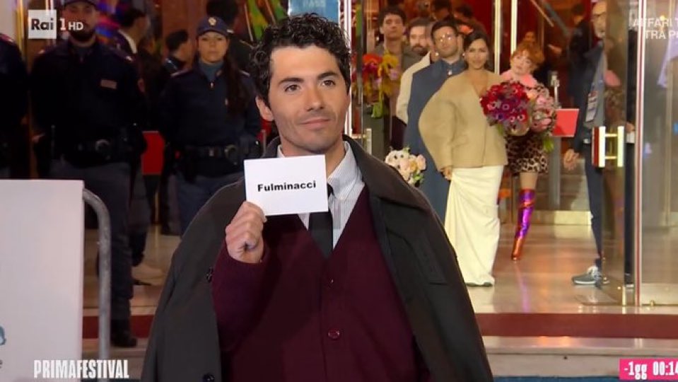 Fulminacci che ci regala il primo meme di sanremo 

#Sanremo2026
#PrimaFestival