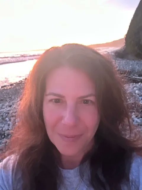 Rachel Lithgow tweet media