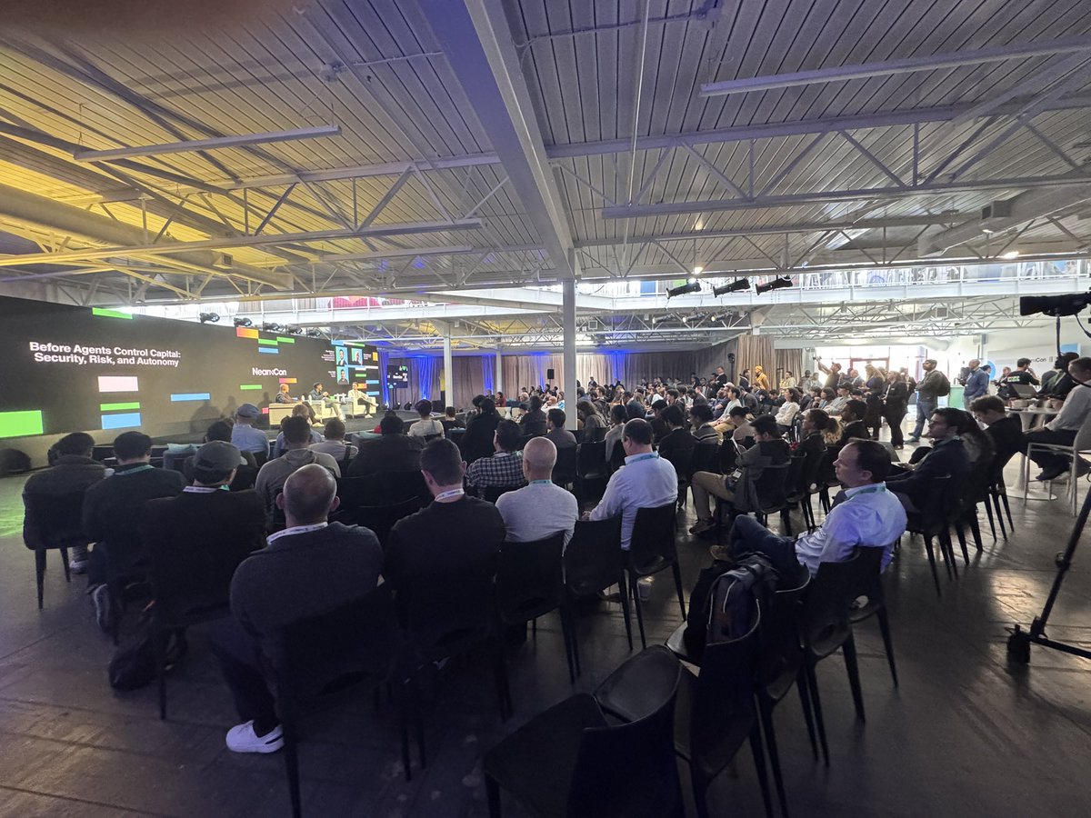 Alex Shevchenko 🇺🇦 tweet media