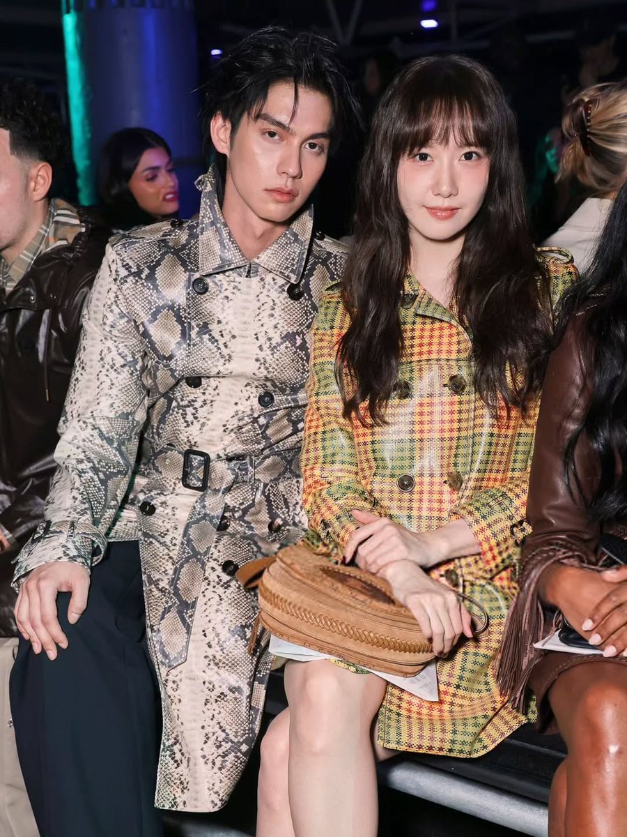 egg londonブラウス