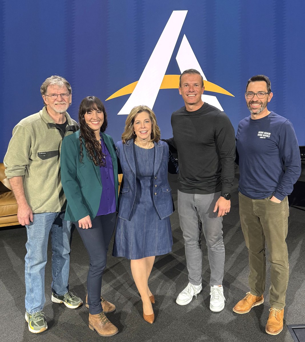 Kristen Waggoner tweet media