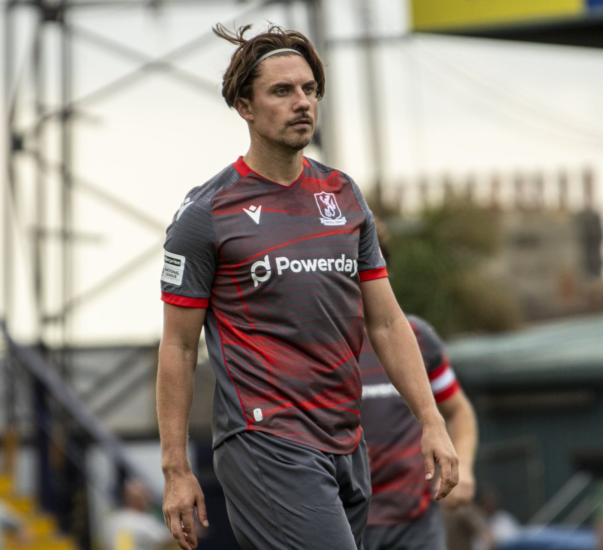 Enfield Town FC tweet media