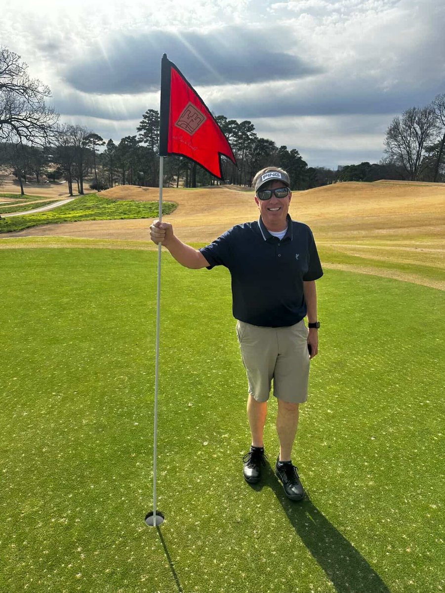 Highland Park Golf tweet media