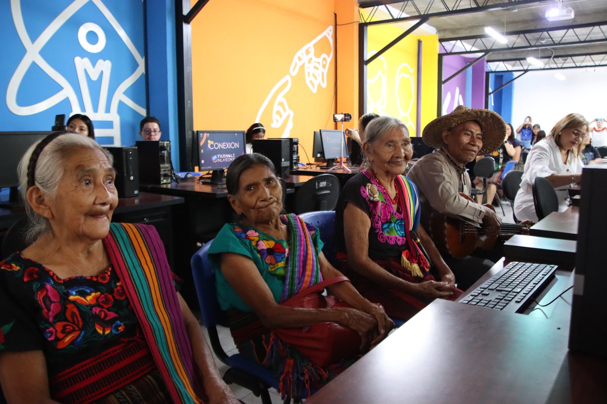 CONEXION El Salvador tweet media