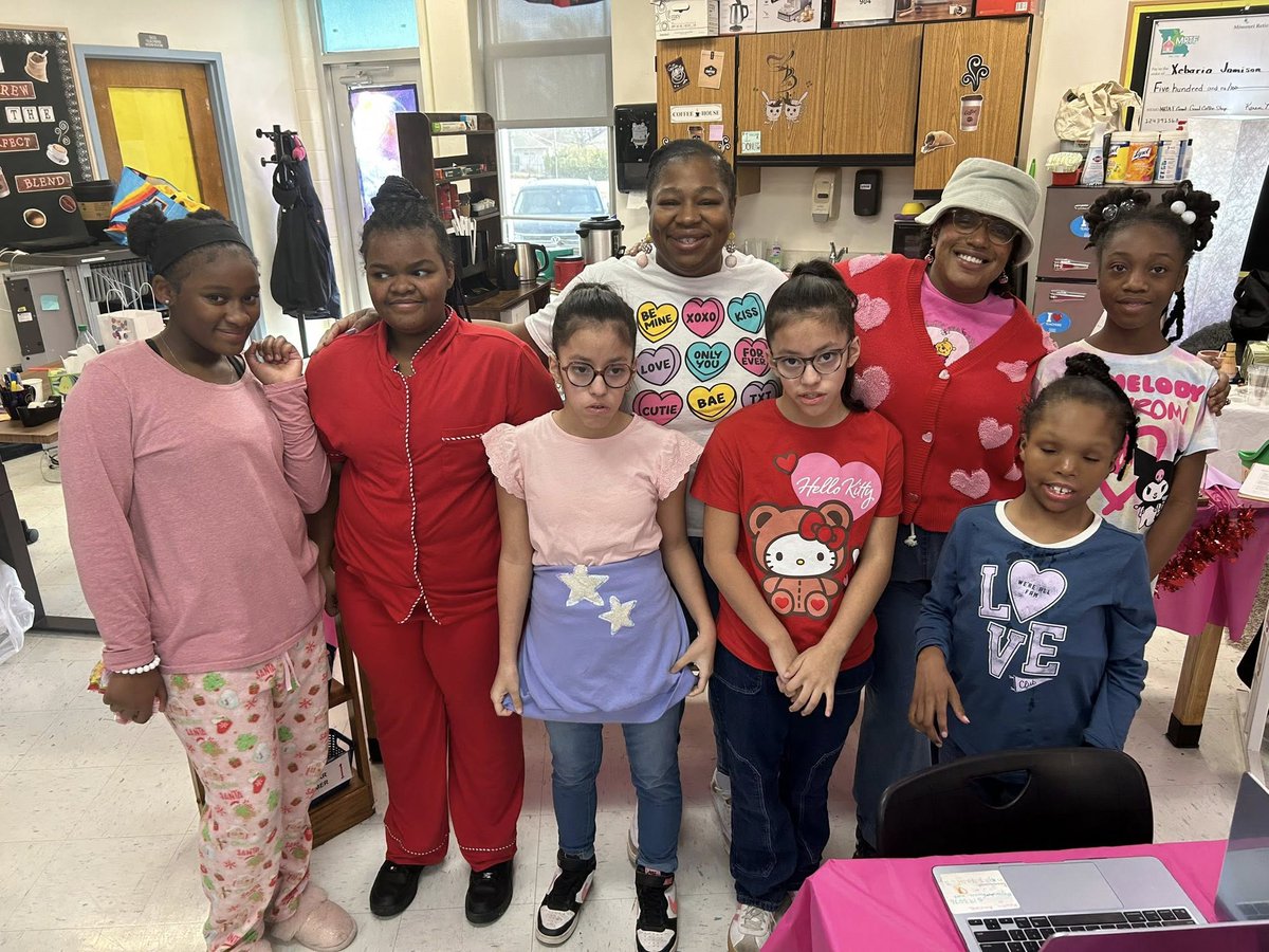 Grandview Middle School tweet media