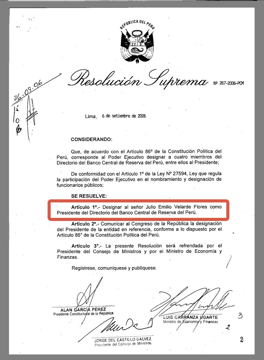 Uno de los mayores aciertos del Apra fue nombrar a Julio Velarde como Presidente del BCRP. Decisión prospectiva resultante de un aprendizaje sobre el manejo económico. Además, la autonomía se da gracias a la constitución de 1979.
Una línea política desde Haya hasta Alan García.