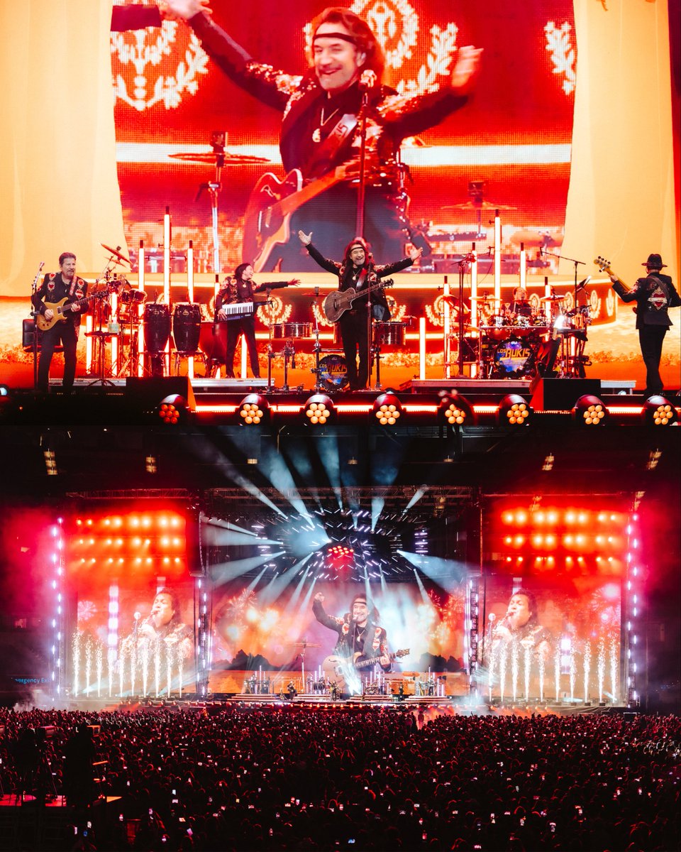 SoFi Stadium tweet media