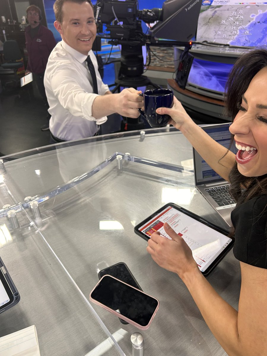 Jennifer Vaughn tweet media