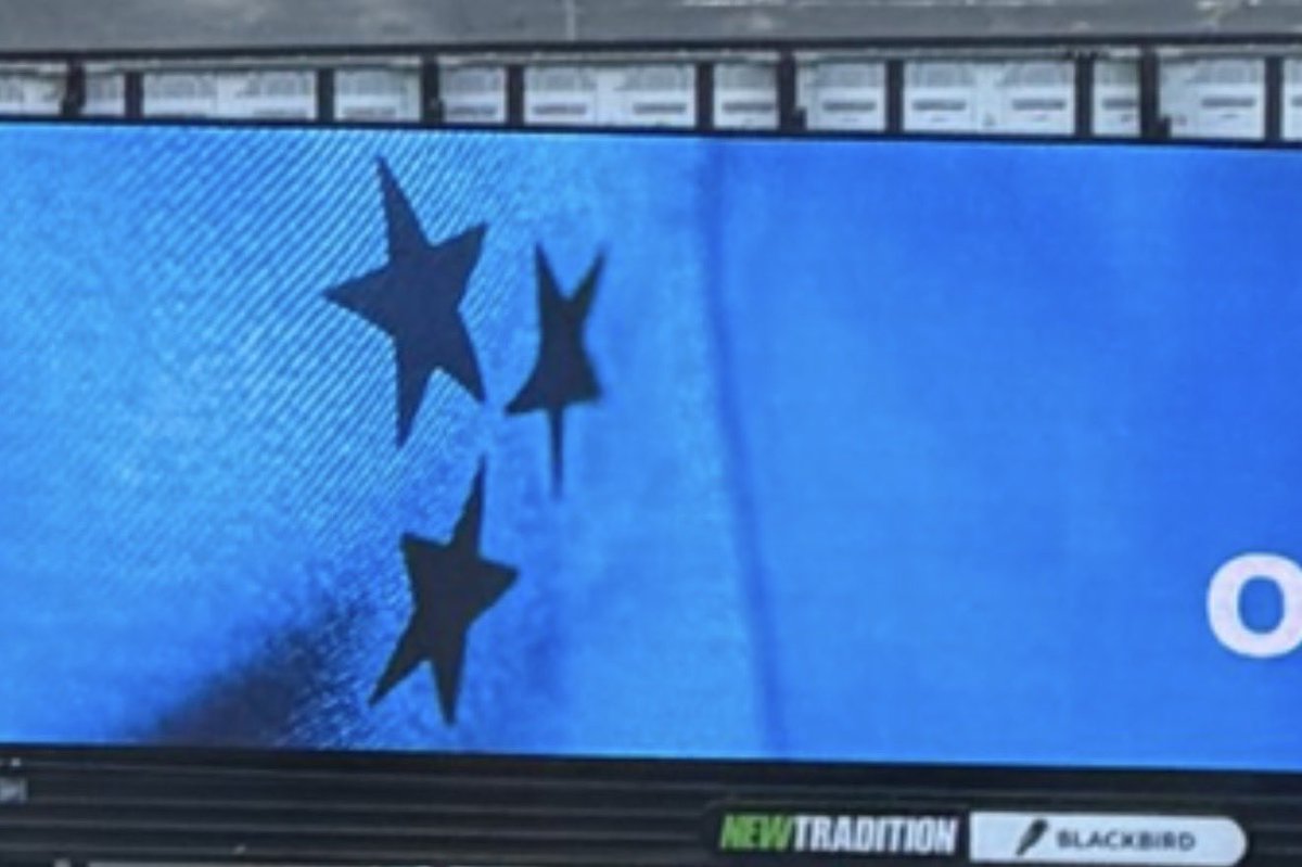 TylerBTenn's tweet photo. @TitansRossi @JustinM_NFL @TitansUni @titansfilmroom could be a coincidence. But the top two stars has the outline of the sword………BUT. You can see the oil Derrick outline with all of them out together. Am I nuts? Can you all see it? https://t.co/m3qDGAmLys