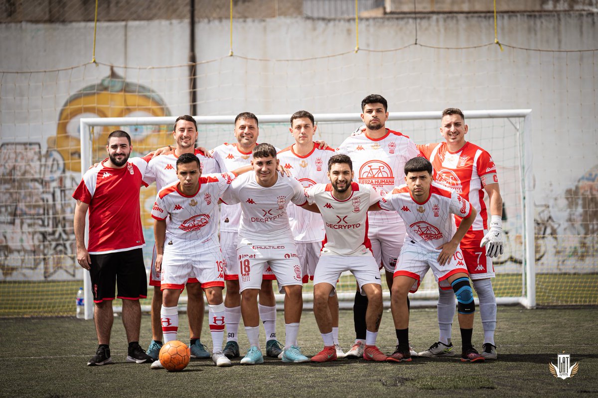 LAT_ARG's tweet photo. 🏆 #SuperCopaLAT
En el primer encuentro oficial de este 2026, @HuracanLAT derrotó a @TIGRELAT y jugará el próximo domingo por un nuevo título. https://t.co/L2AePq1TkV