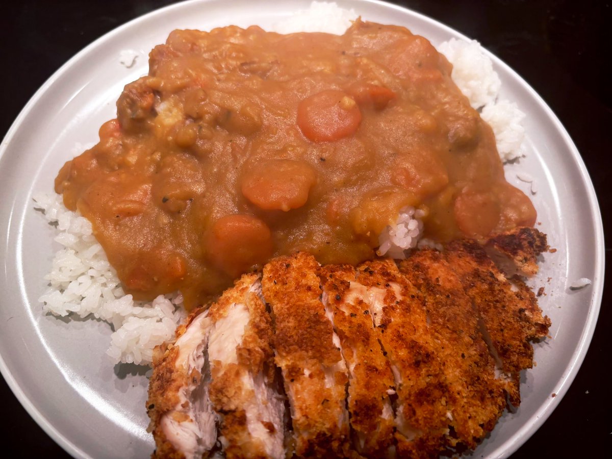 anonymous internet woman 💜 tweet media