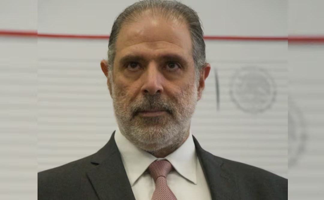 La Academia Mexicana de Ciencias Penales felicita a Jorge Nader Kuri ( <a href="/JorgeNaderK/">Jorge Nader Kuri</a> ), Miembro de Número de esta sociedad científica y Director General de <a href="/INACIPE/">INACIPE</a> con motivo de su cumpleaños: