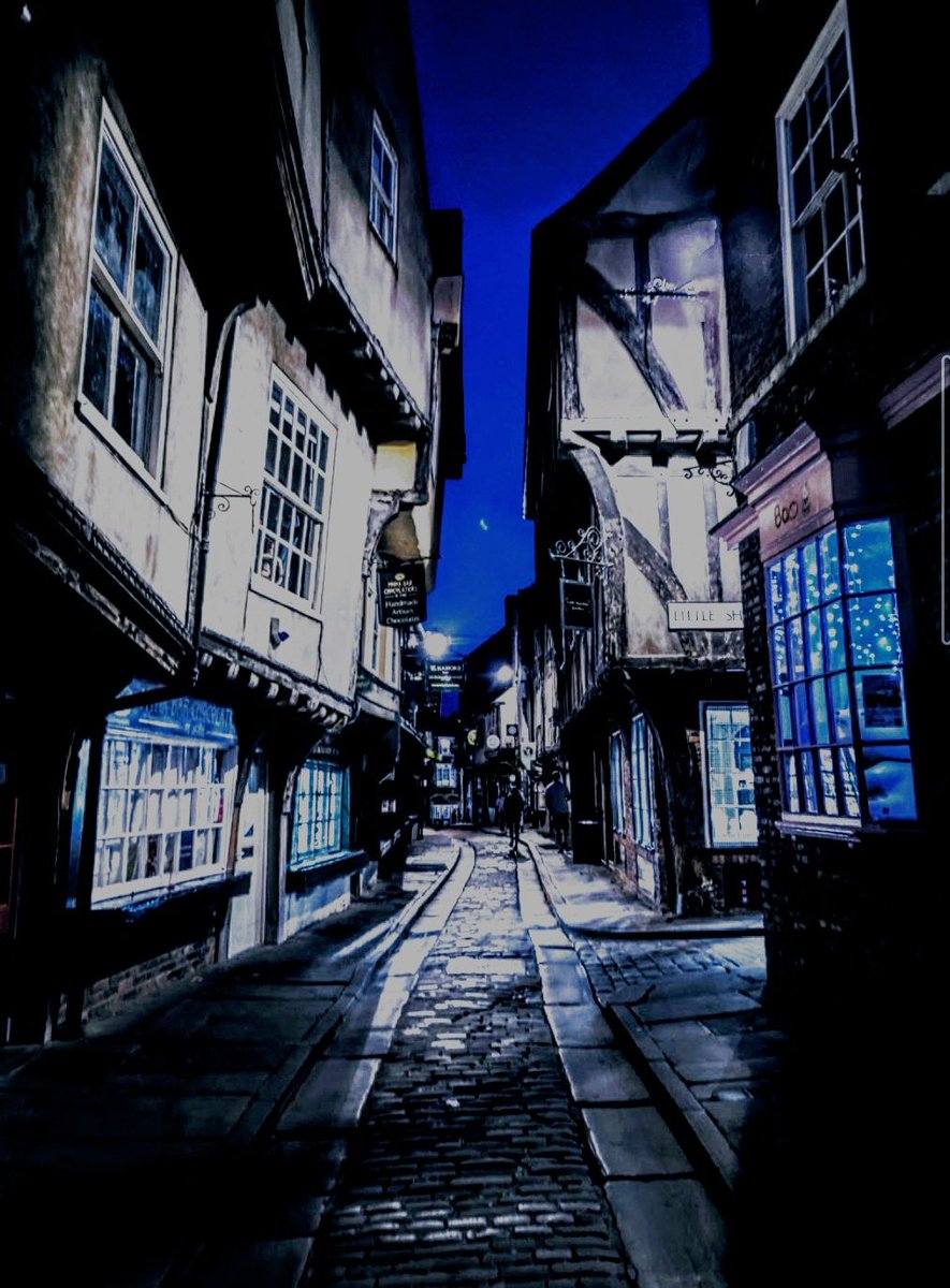 MonicaCrimmins's tweet image. One of my favourite places to visit. The Shambles. York #York