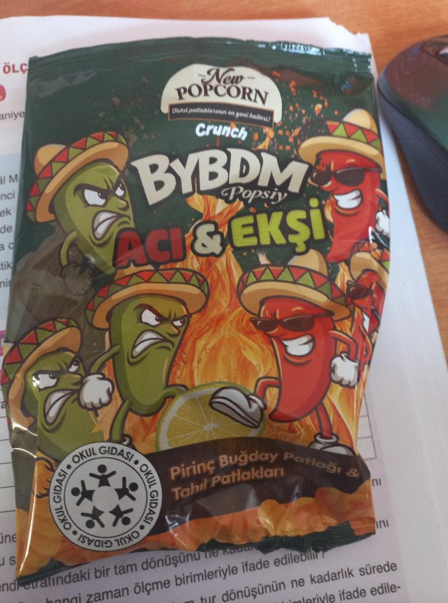 Bir öğretmen takipçimiz çocukların elinden alıp, bize gönderdi! Kantinlerde "Okul gıdası logosu" ile güvenli ürün segmentinde satılan bu üründe;
Palm yağı,
Şeker,
Maltodekstrin,
Kapsikum O/R,
Monosodyum Glutamat,
Disodyum Ribonükleotidler,
Sitrik asit,
Malik asit,
Laktik asit,