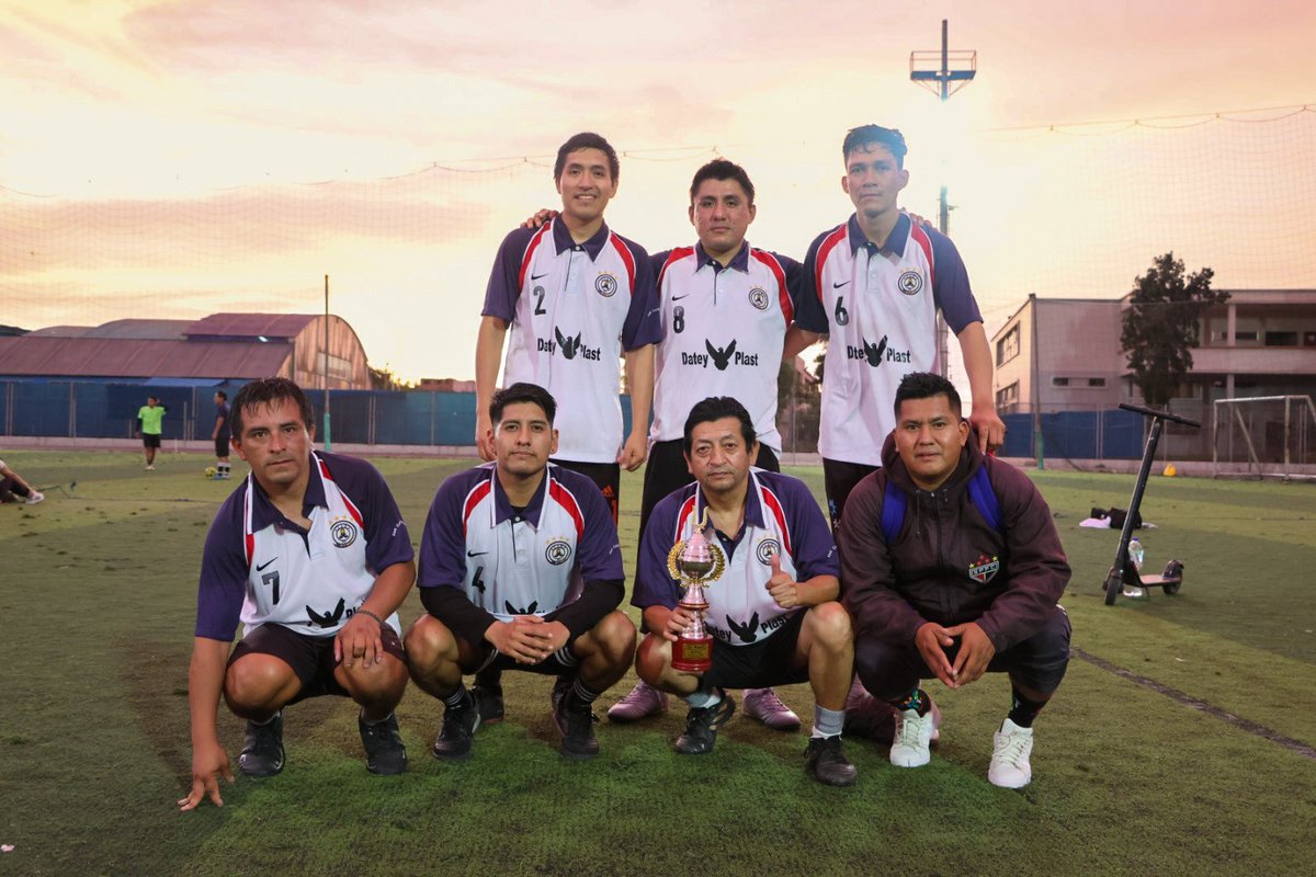 Adelante Pueblo Unido tweet media