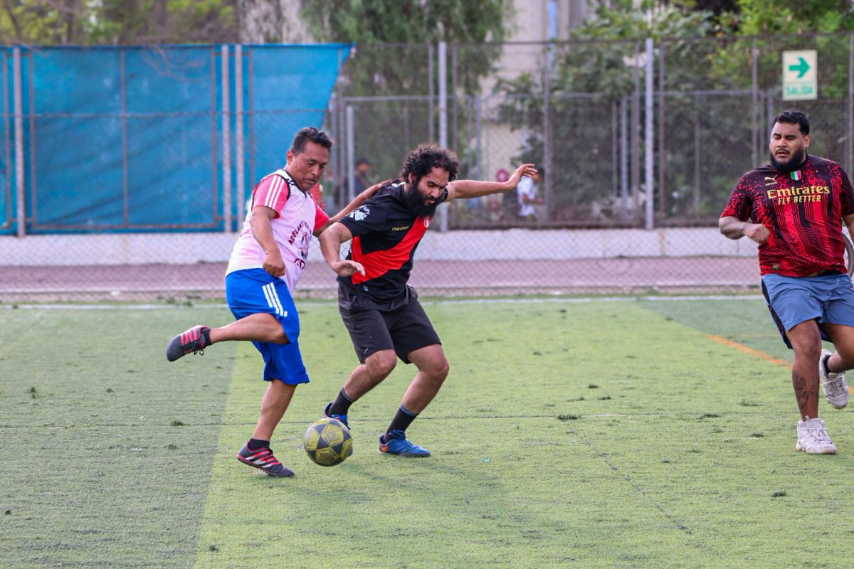 Adelante Pueblo Unido tweet media