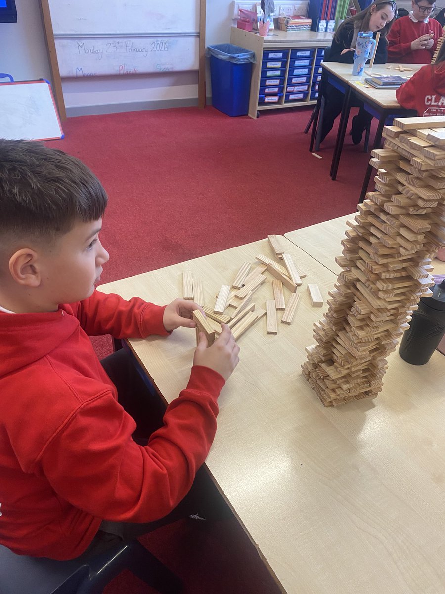 Mrs Alexander P7 🧡 tweet media