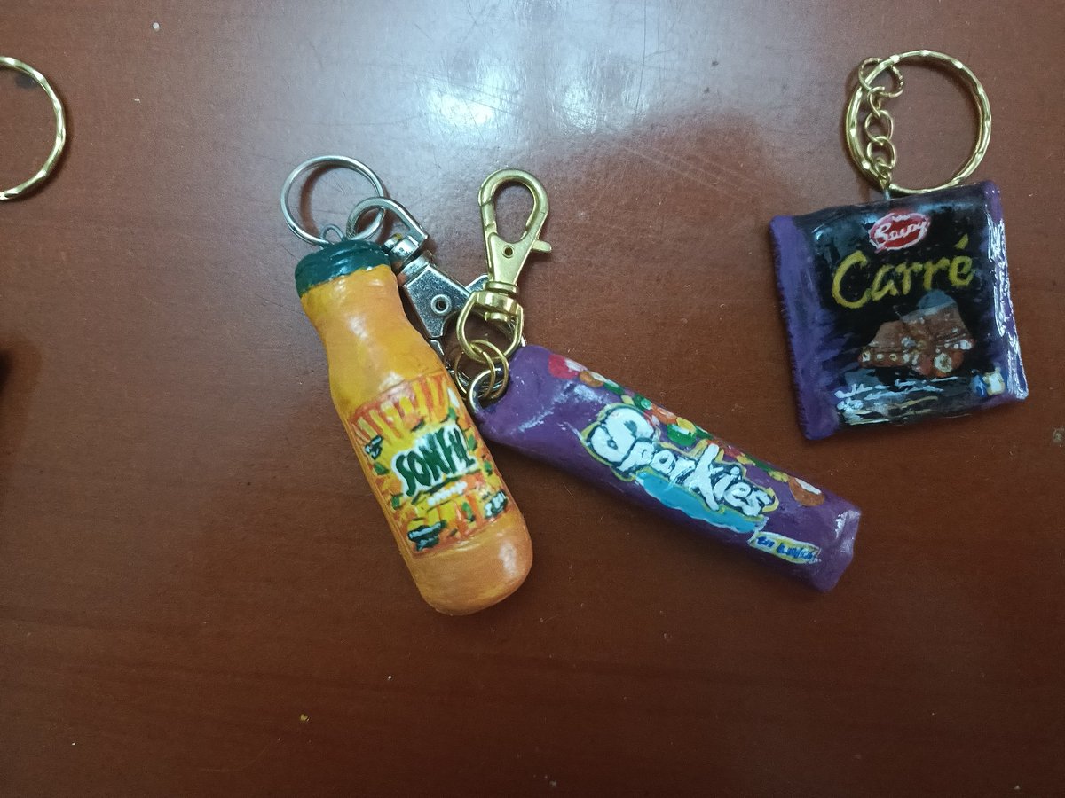 Buenas tardesss, estoy vendiendo estos llaveros que me quedaron. 3 x $15, promo solo en divisas o en USDT.

Para más info, pueden escribirme al DM. Estoy en Caracas y hago envios a nivel nacional.