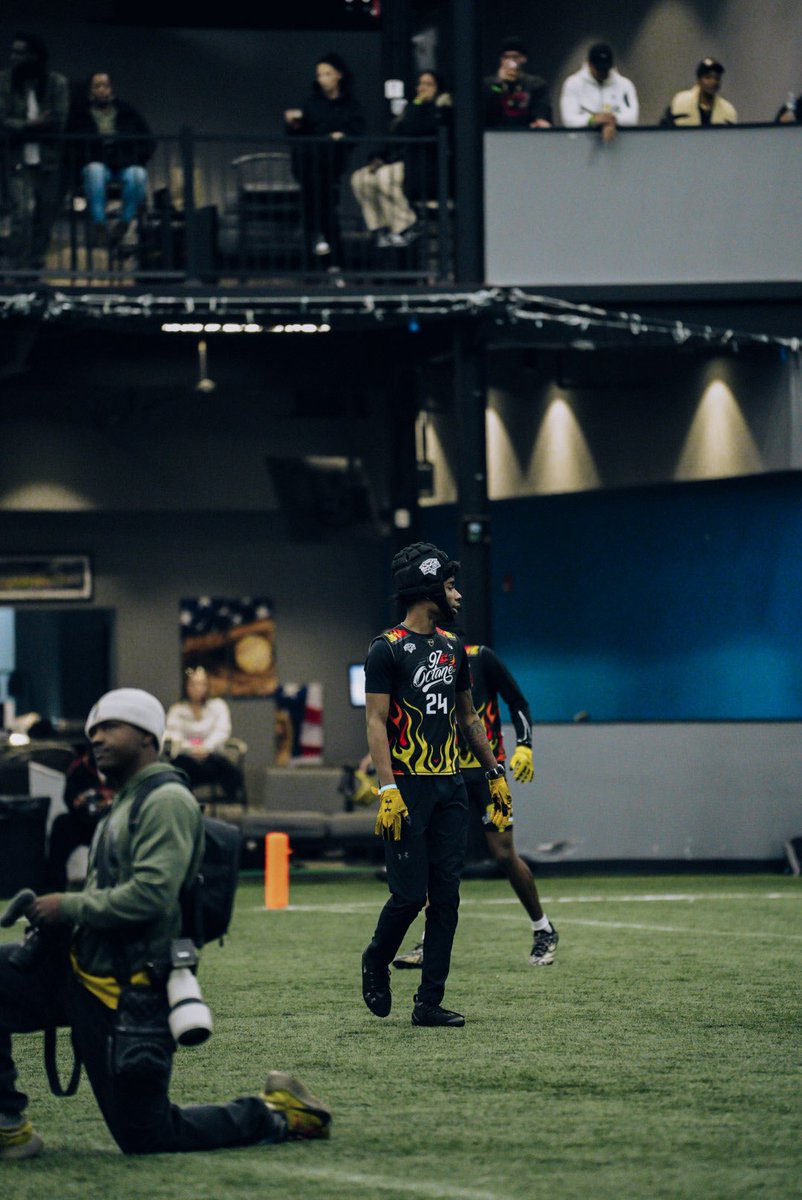 Khazhon Blake tweet media