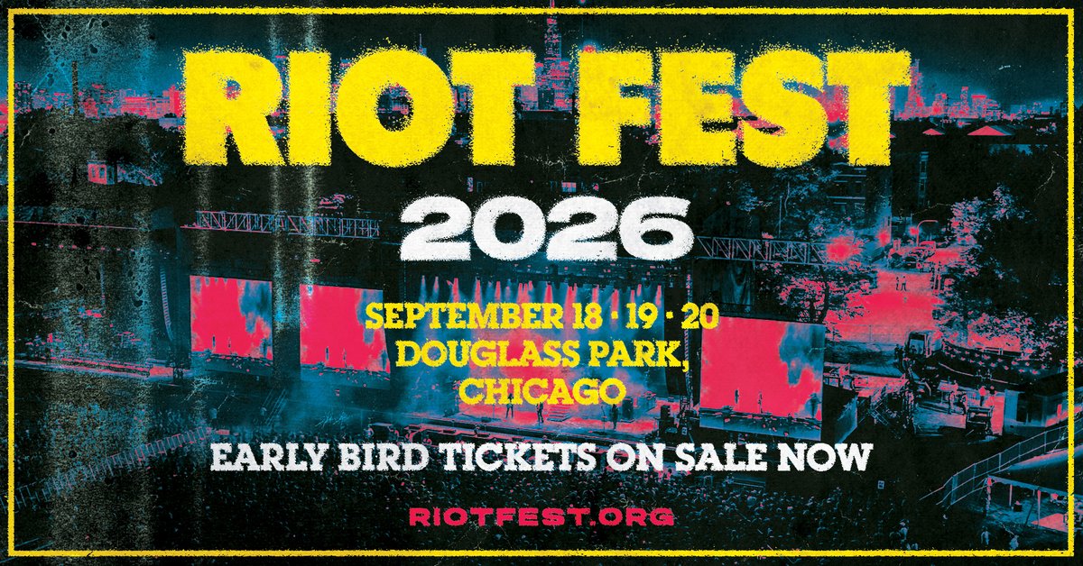 Riot Fest tweet media