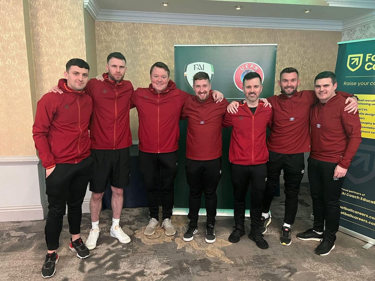 Dean Arrow tweet media