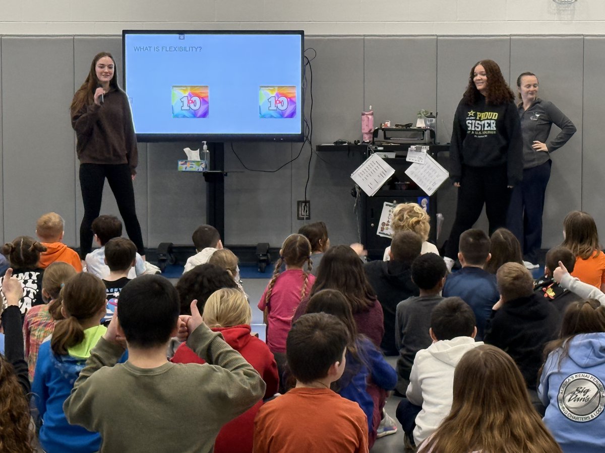 Flyer Flight Crew tweet media