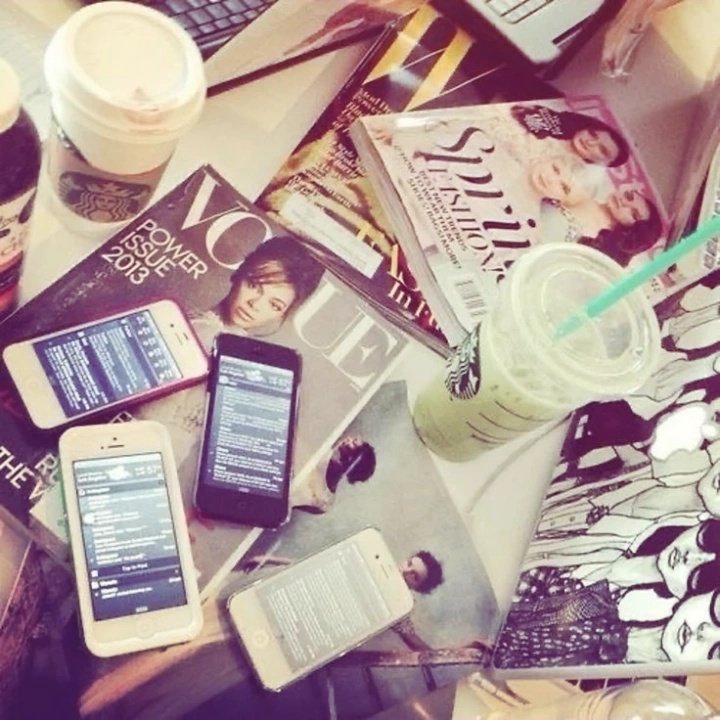 ︶꒷꒦︶ ๋ ࣭ ⭑ Buscando mutis !
๋๋°ᡣ𐭩 . ° . esp/eng

#; Busko mutis que me interactúen y ya

‧˚꒰🫧꒱༘⋆ #kpoptwt ~ #stantwt ~ #promotwt

   Stan #; twice, skz, katseye, nmixx, p1h

 Others #; Arcane, stranger things and billie eilish

            ♡+↺= mutis 4ever