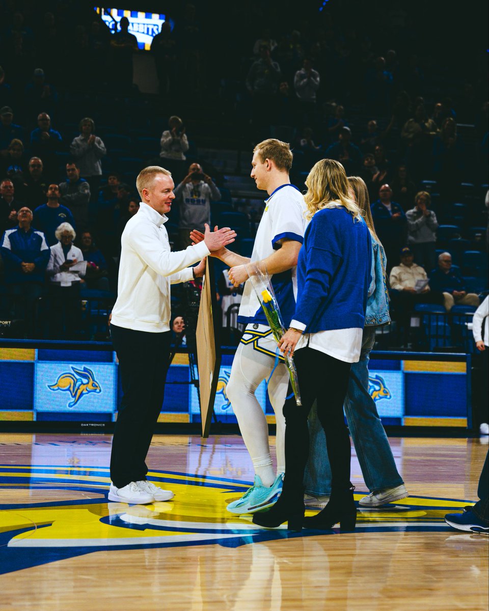 Jackrabbit Men’s Basketball tweet media