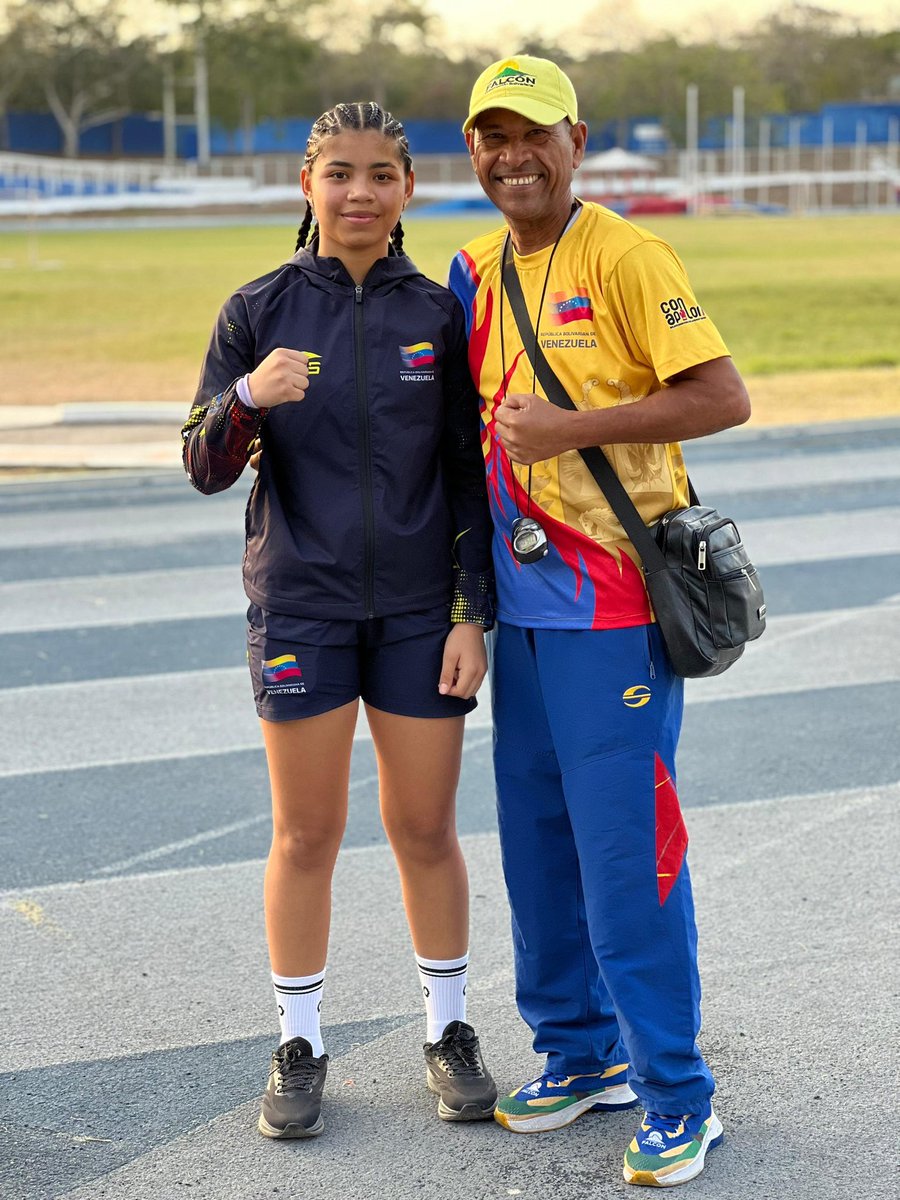 ¡Orgullo falconiano! Una atleta y un entrenador participarán en una Copa Mundial de Boxeo Juvenil⁣.
Por primera vez en la historia del boxeo falconiano, una atleta y un entrenador de esta disciplina asistirán a una Copa Mundial Futures 2026 Juvenil.
 instagram.com/p/DVHWwnqAZ2K/…