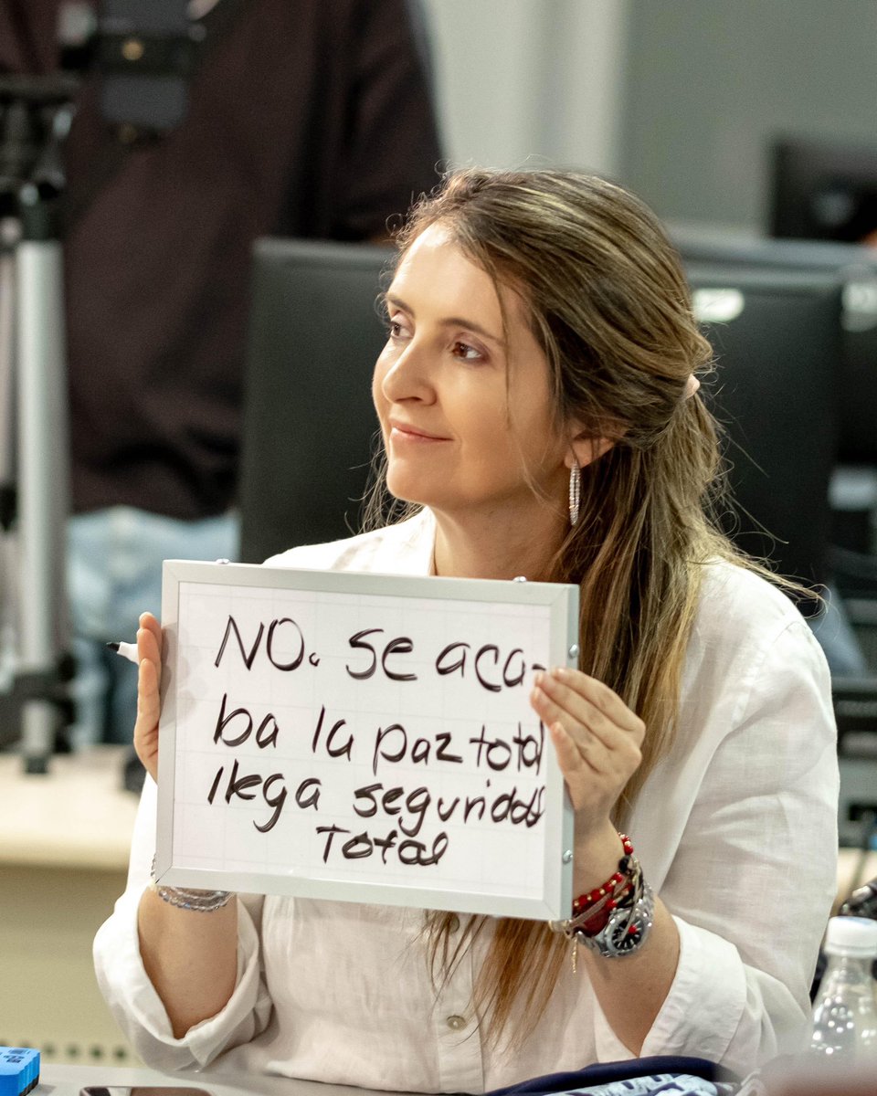 La “Paz Total” fracasó.
Ahora viene la Seguridad Total. En mi gobierno mandará la ley, no los criminales.