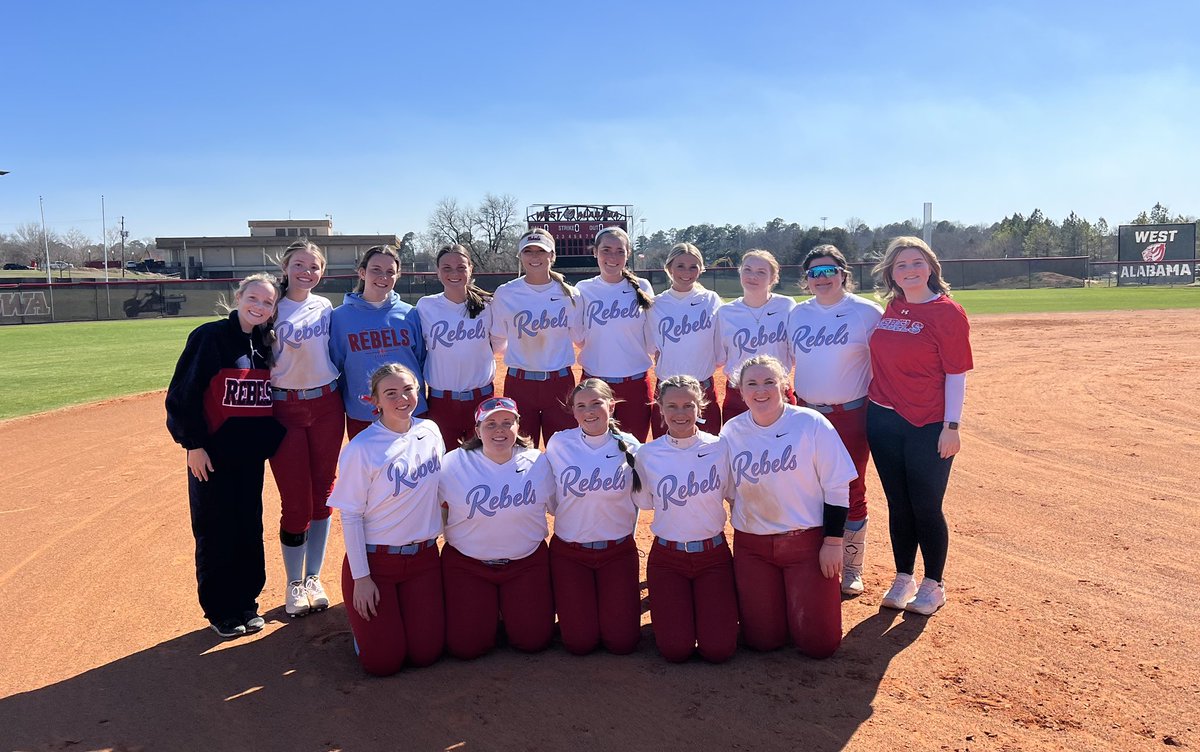 Tyler Elise Nixon tweet media