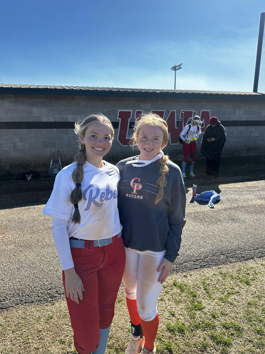 Tyler Elise Nixon tweet media