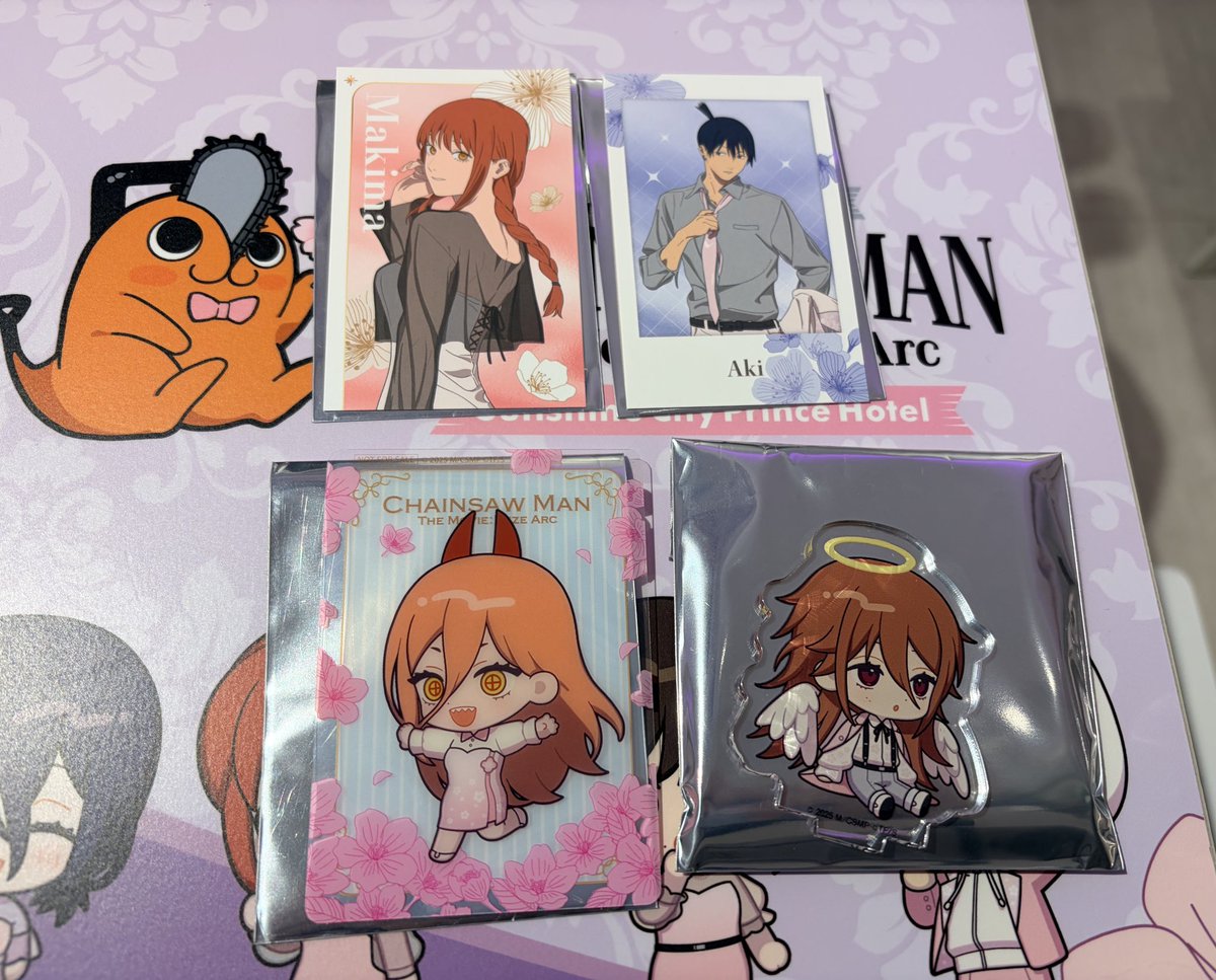 交換》チェンソーマン プリンスホテル トレカ 特典 ミニキャラアクスタ