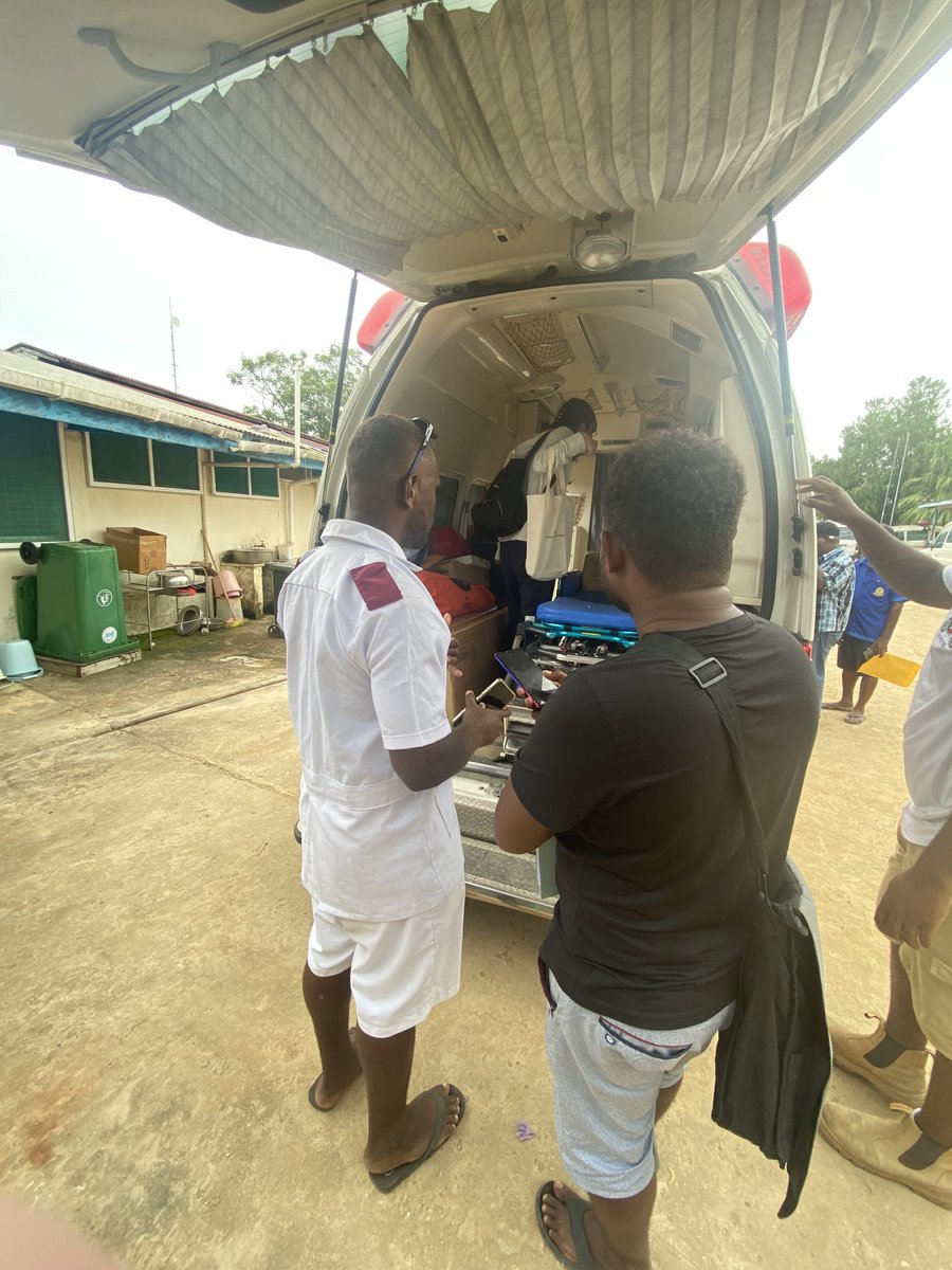 JapanEmb_SI's tweet photo. On 18th February, a handover ceremony took place at Kilu’ufi Hospital for “The Project for the Procurement of Secondhand Ambulance for the Fauabu Rural Health Clinic”, funded under Grassroots Human Security Project.
Details on our website→https://t.co/9PCUV5uSkn
#Fauabu #Malaita https://t.co/MU95Oh3iEA