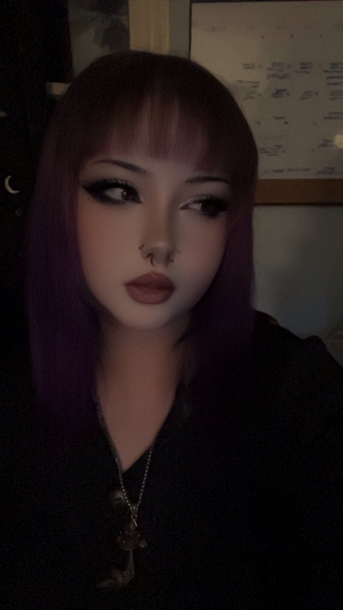 𝐯𝐢𝐯𝐢۶ৎ tweet media