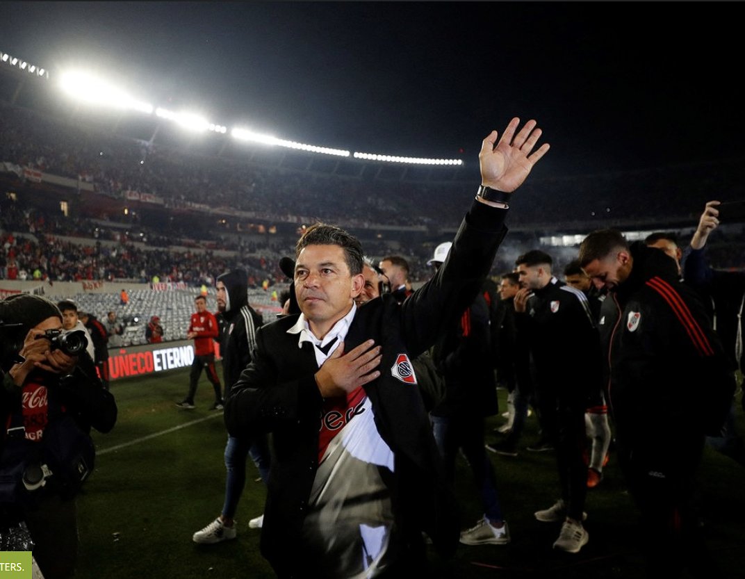 Me regalaste los días más felices de mi vida como hincha de River. Las alegrías y todo lo vivido jamás se borrará, quedará marcado por siempre en nuestra memoria.

Esta vez las cosas no salieron. No merecías un final así, pero era una decisión inevitable.

¡GRACIAS ETERNAS, MUÑE!