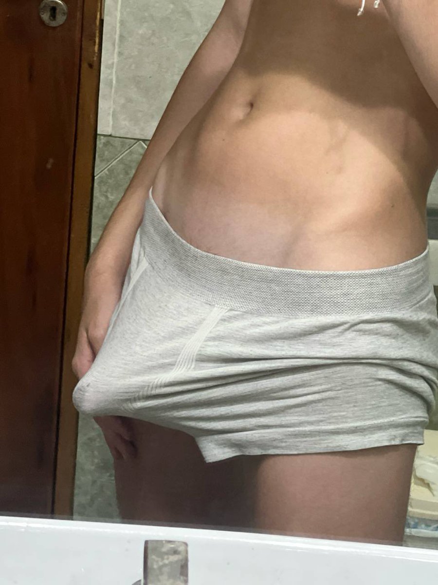 thxxtt's tweet photo. 😅 https://t.co/qATlRrLXeQ