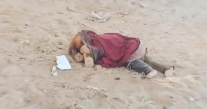 A small, hungry infant in Gaza has fallen asleep on the bare ground.
There are no parents,
no home to stay in, no food to satisfy hunger.
Oh Ummah! In Arakan, Gaza, and Sudan our little children are counting the moments toward death.
Do we still remember these wounded parts of