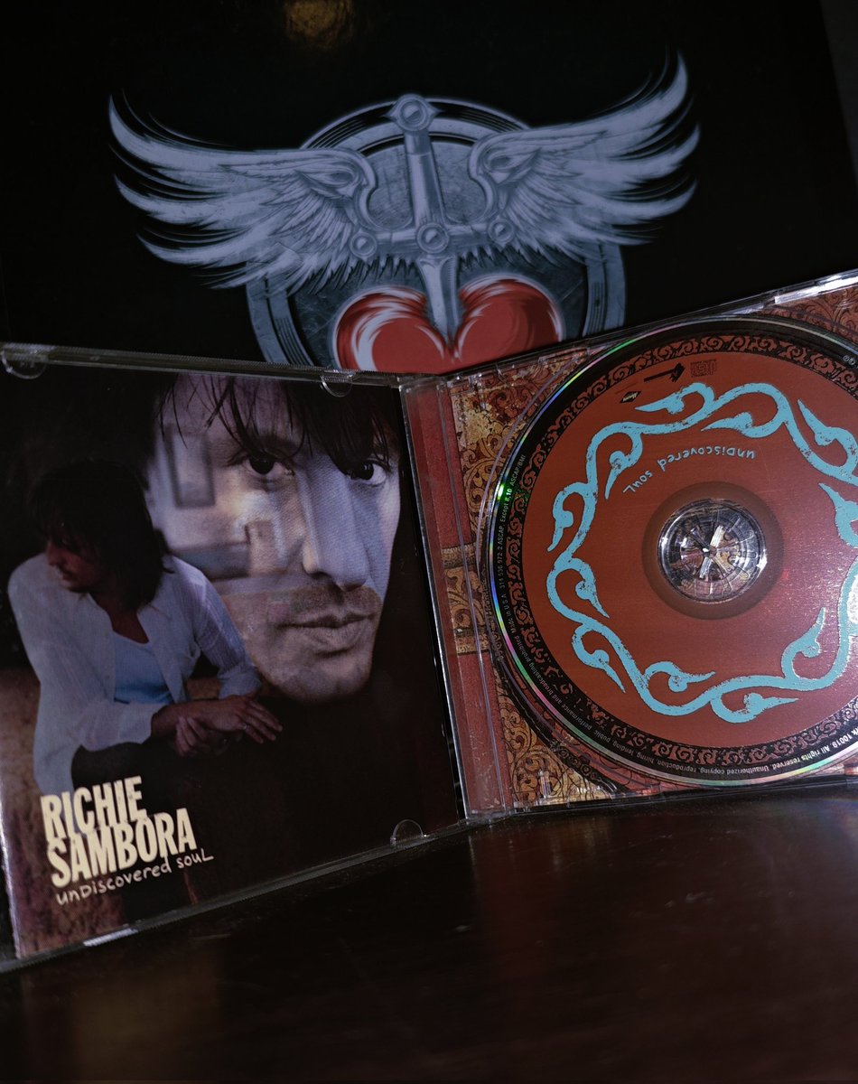 gvo__'s tweet photo. 28 years of Undiscovered Soul @TheRealSambora https://t.co/EQzFx2gRjr