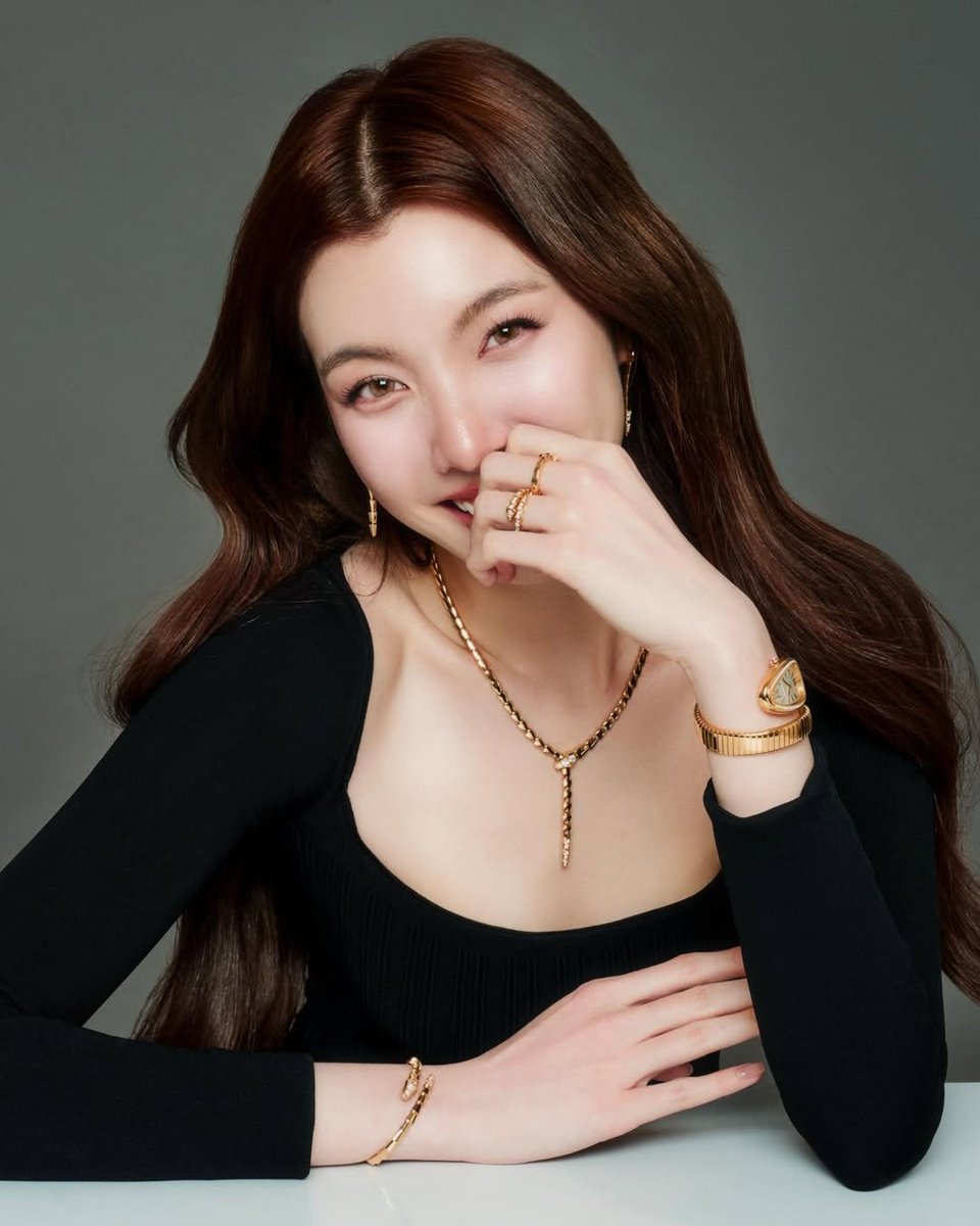 Donde hay estilo, hay esencia!!!!

ORM FRIEND OF BVLGARI  
#CelebrateOrmWithBVLGARI 
#Ormkornnaphat #ออมกรณ์นภัส