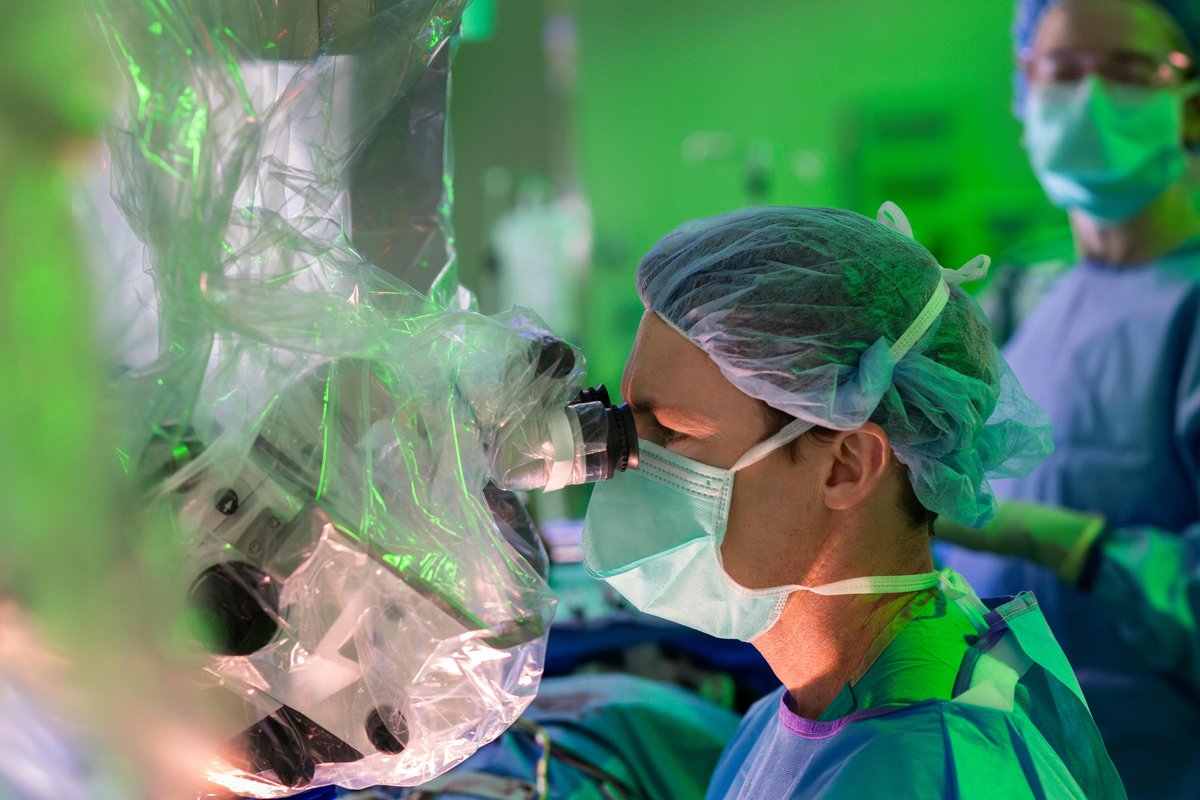 Neurosurgery at NM tweet media